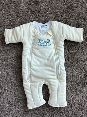 Baby Merlin’s Magic Sleepsuit Cotton Cream Off White Size Small 3-6 Months